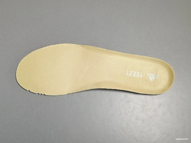 Enflame 700 GW0297 Yeezy Boost Amber Adidas 1204